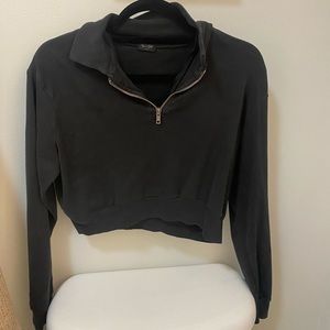 brandy melville cropped half zip